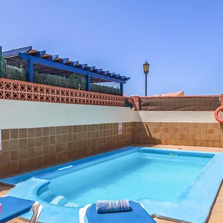 Casa Juan Βίλα